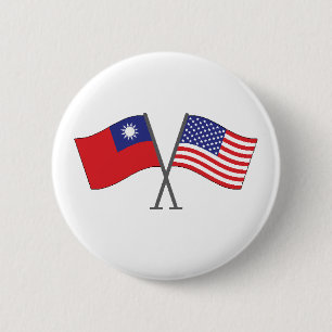 Den taiwanesiska amerikanen knäppas knapp