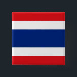 Den Thailand flagga knäppas Knapp<br><div class="desc">Knäppas med flagga av Thailand.</div>