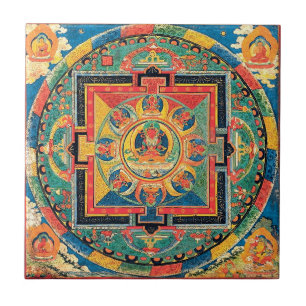 Den tibetana buddistiska mandalaen belägger med kakelplatta