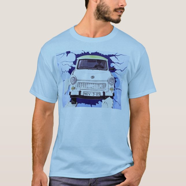 Den Trabant bilen, blek - slösa, den Berlin väggen T-shirt (Framsida)