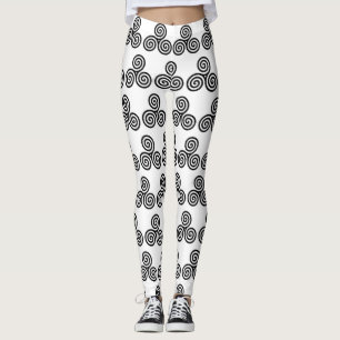 Den trefaldiga svarten röra sig i spiral leggings