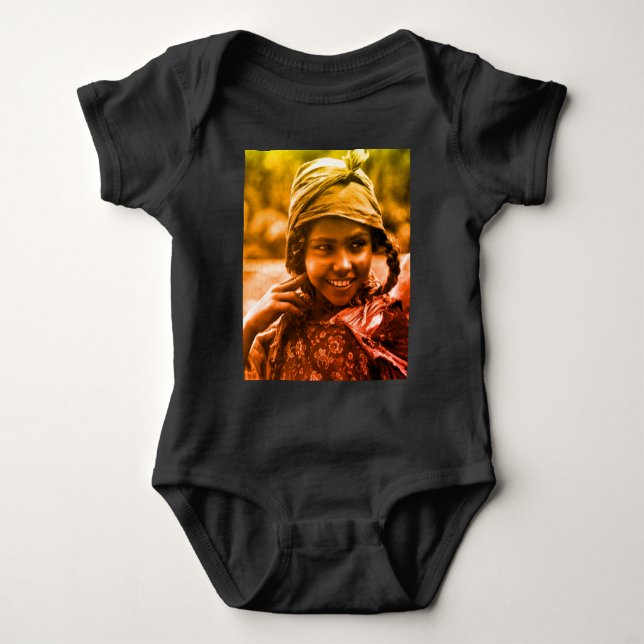 Den tunisiske flickan Baby Bod T Shirt (Framsida)