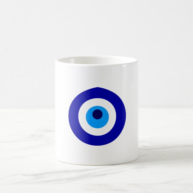 Den turkiska amuletten kallade Nazar Kaffemugg (Center)