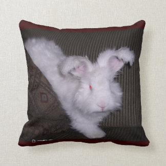 DEN TYSKA ANGORAEN BUNNIE KUDDER KUDDE
