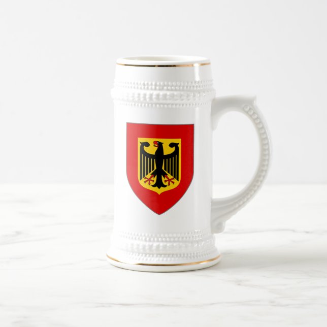 Den tyska örnen skyddar Stein Sejdel (Höger)