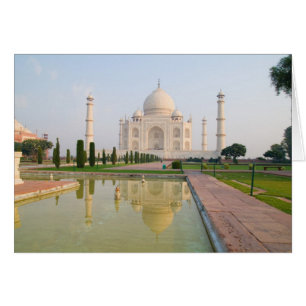 Den tysta fredliga Taj Mahal vid soluppgången en a Hälsningskort