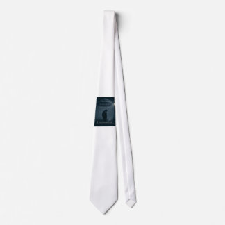 Den Tysta Spiralen – Realistisk T-Shirt för Övertä Slips