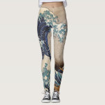 Den Underbara vågen av Kanagawa Leggings<br><div class="desc">Den Underbara vågen av Kanagawa är en träblocksutskrift av den japanske konstnären Hokusai. Det offentliggjordes omkring 1830 i slutet av Edo-perioden.</div>