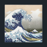 Den Underbara vågen av Kanagawa Magnet<br><div class="desc">Vintage Japansk konst Den Underbara vågen av Kanagawa eller vågen ...  bedövande konstverk i ukiyo-e stil av en underbar mästare Katsushika Hokusai ...  vintage konst på moderna dagsprodukter från Zazilicious</div>
