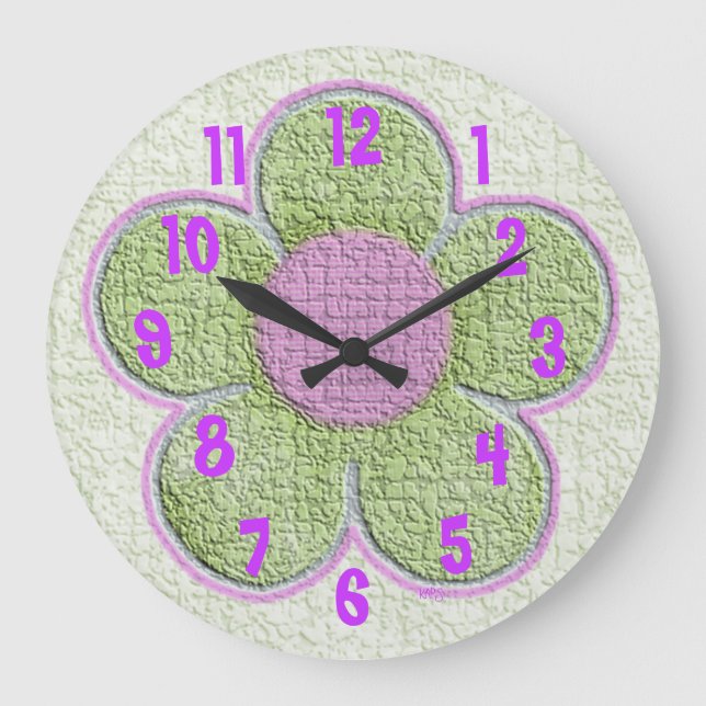 Den ungar texturerade blommaväggen tar tid på stor klocka (Framsida)