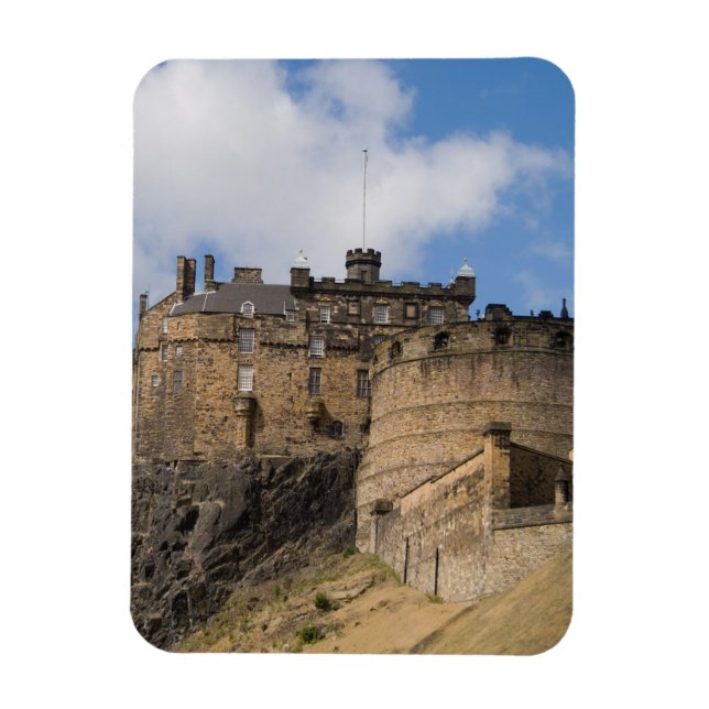 Den vackra berömden jätten Edinburgh Castle i Magnet (Vertikal)
