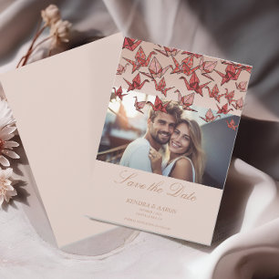 Den vackra Origami Pappra Crane Photo Save Date Spara Datumet