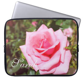 Den vackra rosa ros-blomman, fodral.. med namn. laptop sleeve