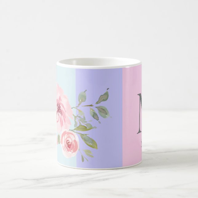 Den vackra Rosan Blue Stripe Blommigt Monogram Nam Kaffemugg (Center)