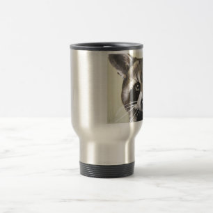 Den vänliga raccoonen resemugg