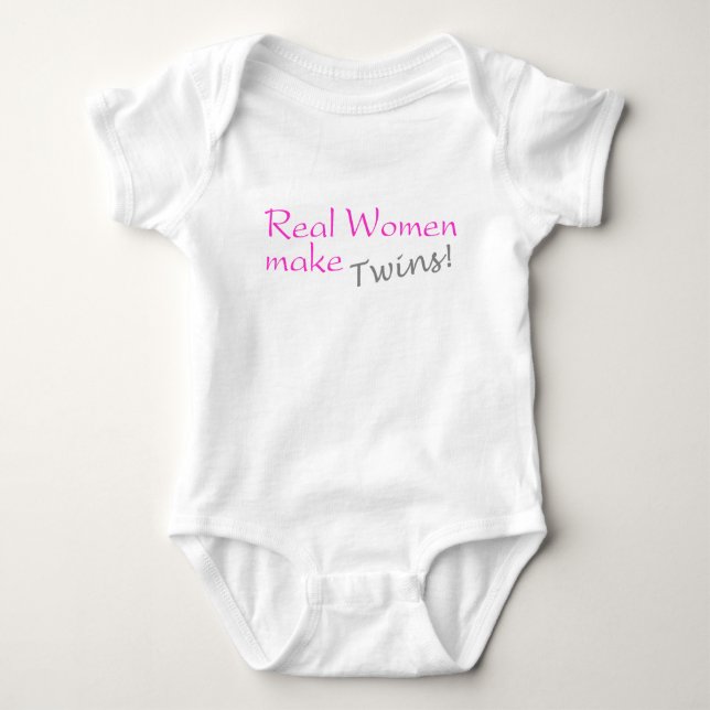 Den verkliga kvinnan gör twillingar (rosor) tee shirt (Framsida)