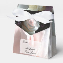 Den vita rosen - presentaskar