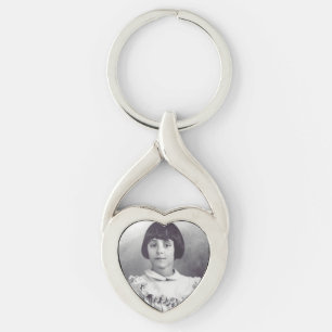 Den vördade Antonietta Meo Twisted Heart Silverfärgad Nyckelring