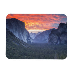 Den Yosemite tunnelen beskådar Magnet