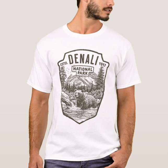Denali Bear River National Park Alaska 1917 T Shirt (Framsida)