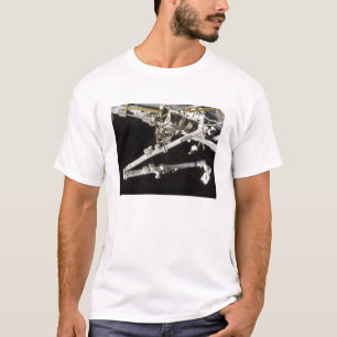Denbyggde utrymmestationen t shirt
