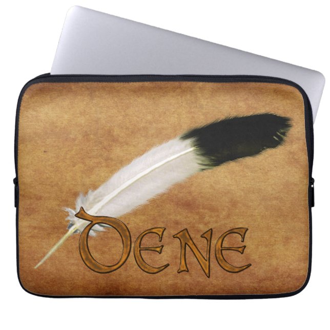 DENE Native American Feather Laptop sleeve (Framsidan)