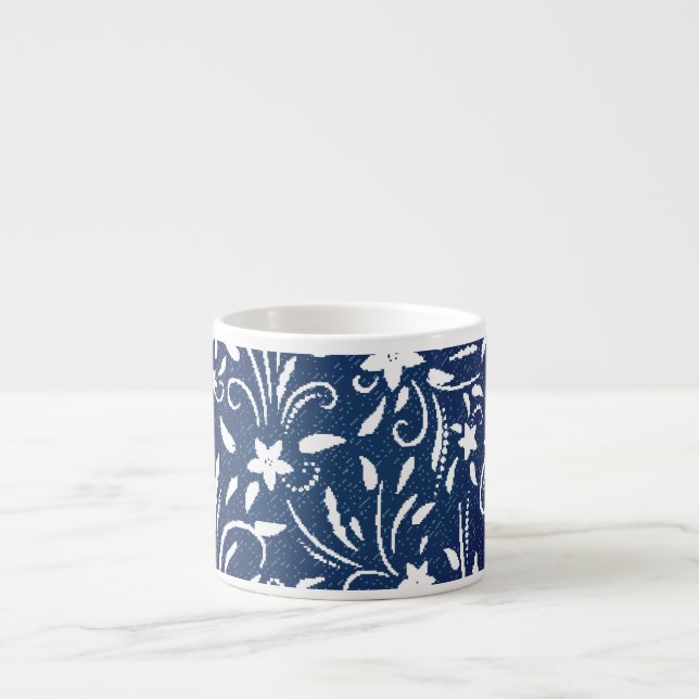 Denim Blooms: Blommönstrets bakgrund Espressomugg (Framsidan)