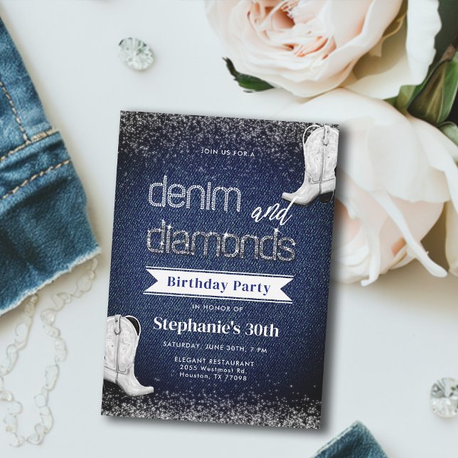 Denim Diamonds Blue White Boots Chic 30års födelse Inbjudningar (denim and diamonds birthday invitation cowgirl boots white blue elegant classy modern glitz bling)