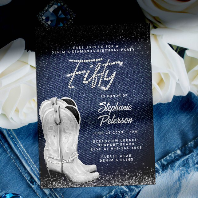 Denim Diamonds skript Cowgirl Boots 50:e födelseda Inbjudningar (denim and diamonds 50th birthday invite for women cowgirl boots bling classy elegant chic western)