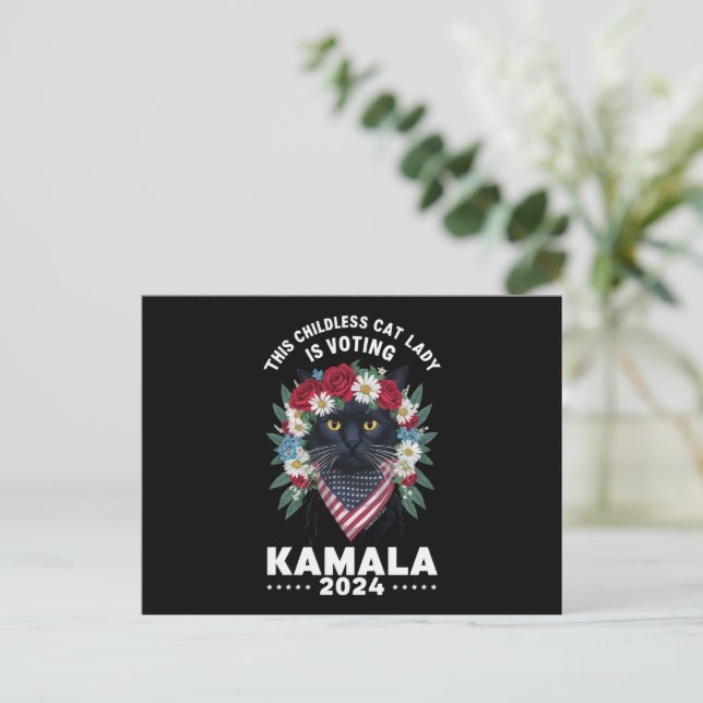 Denna Barnlösa Kattdam Damer Röstar Kamala  Vykort (Stående Fram)