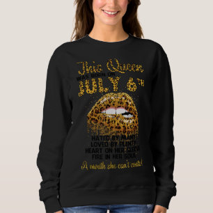 Denna drottning föddes i juli 6e Hate Kärlek Heart T Shirt