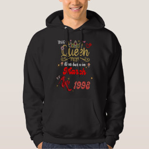Denna drottning föddes i mars 1998, mars-år hoodie