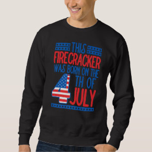Denna förbrytare föddes den 4 juli på födelsedagen lång ärmad tröja