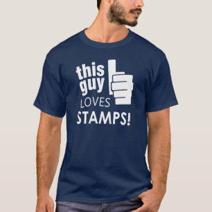 Denna grabb älskar frimärken! tee shirt