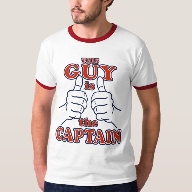 Denna grabb är KAPTENEN T Shirt (Framsida)