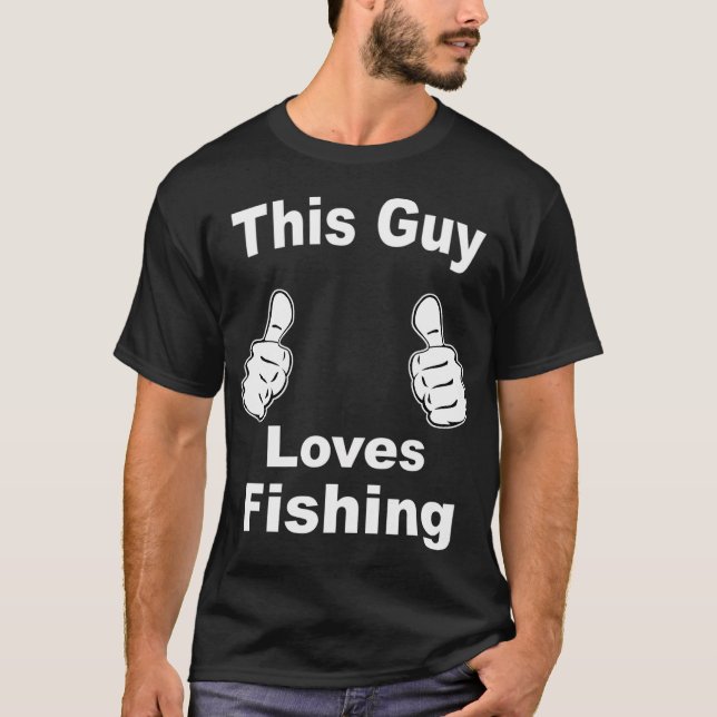 Denna kille älskar fiske t shirt (Framsida)