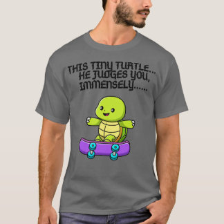 Denna lilla sköldpadda dömer dig 2 t shirt