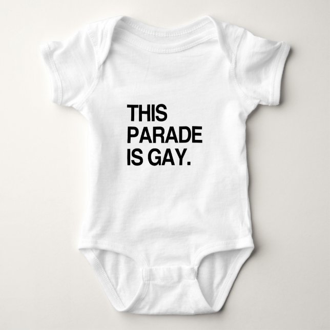 Denna parad är glad tee shirt (Framsida)