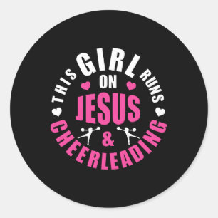 Denna Tjej Springar På Jesus Och Cheerleading Tjej Runt Klistermärke