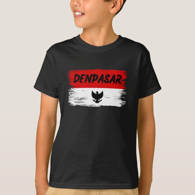 Denpasar Indonesien  T Shirt (Framsida)