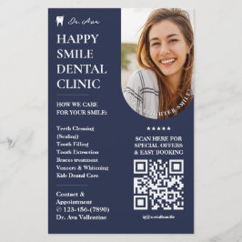 Dentalt kosmetiskt tandproteskol, blått minimalt flygblad