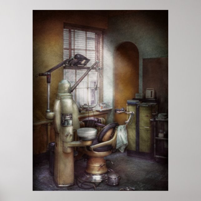Dentist - 1940 års tandläkarmottagning poster (Framsidan)