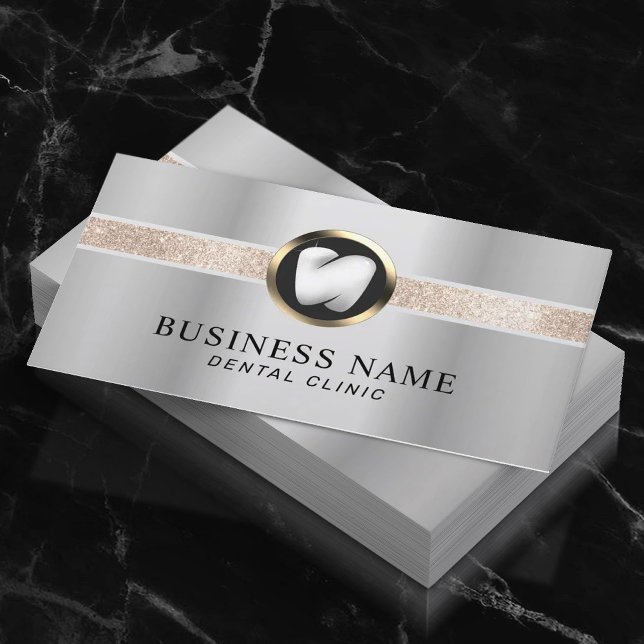 Dentist Modern Tooth Logotyp Silver Dental Office Visitkort (Skapare uppladdad)