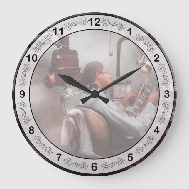 Dentist - Väntar på tandläkaren Stor Klocka (Framsida)