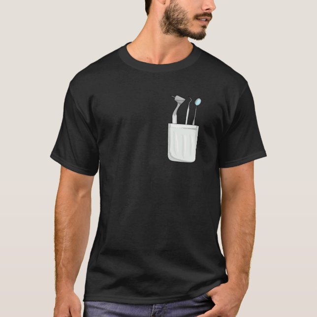 Dentistry Tools Orthondontist Dental Breast Pocket T Shirt (Framsida)