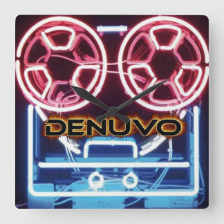Denuvo Wall Clock Fyrkantig Klocka