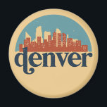 Denver Colorado City Skyline Vintage Cityscape Magnet<br><div class="desc">Vintage- och reflexritorier med vackra skyliner, attraktion och cityscape-konst. Coola skyscraper och byggnad silhuette illustrerar handelsvara för turister och resenärer. Perfekt som souvenir att ta med sig hem när man reser hela världen runt. Spara minnet av din resa och semester med familj och vänner. Bakgrunden till färg kan anpassas till...</div>