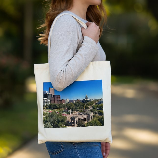 Denver Colorado Landscape Photo Tygkasse (A tote bag featuring a photograph of Denver, Colorado on a clear day.)