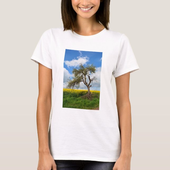 Der alte Baum T Shirt (Framsida)
