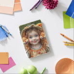 „Der fröhliche Wächter vom Sternental“ Baby Stramp iPad Mini Skydd<br><div class="desc">„Ein zauberhaftes Mädchen mit leuchtenden Augen und einem verspielten Hasenhut,  das die Magie der Kindheit verkörpert. Ihr Lächeln strahlt Wärme und Freude aus – ein Bild,  das Fantasie und Geborgenheit in einem märchenhaften Moment einfängt.“</div>